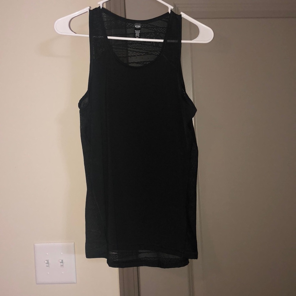 Tank top never worn